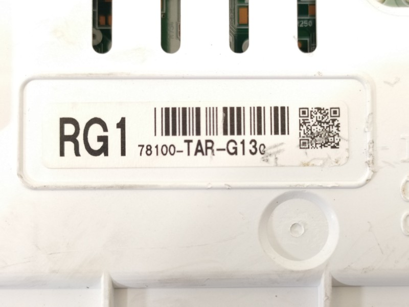 Recambio de cuadro instrumentos para honda jazz (gk) confort 5p referencia OEM IAM 2575205801 78100TARG130 