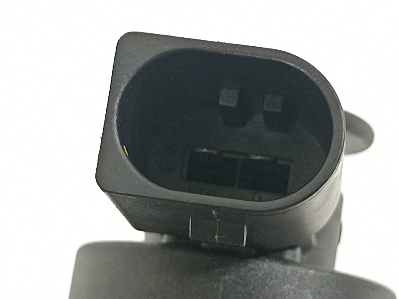 Recambio de bomba inyeccion para mercedes-benz clase e lim. (w213) e 220 d (213.004) referencia OEM IAM A6540700001  