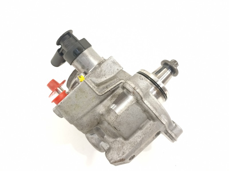 Recambio de bomba inyeccion para mercedes-benz clase e lim. (w213) e 220 d (213.004) referencia OEM IAM A6540700001  