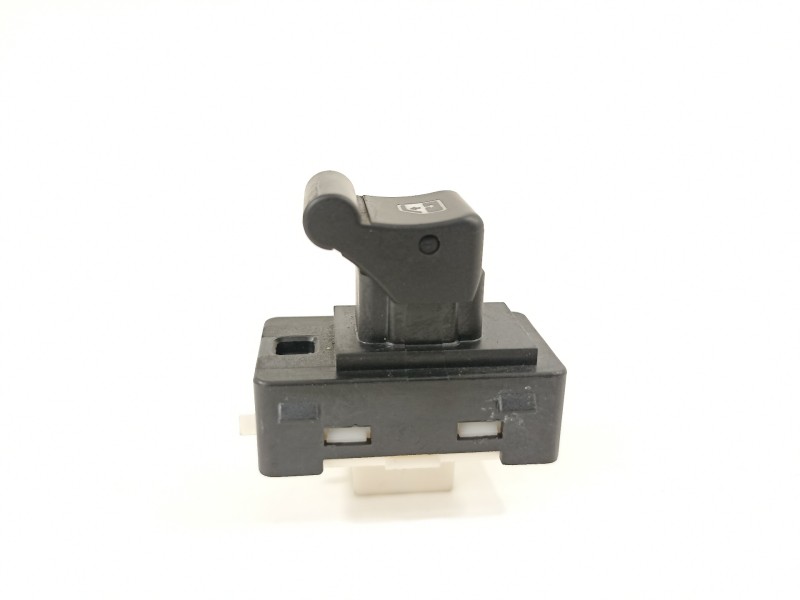 Recambio de mando elevalunas trasero derecho para jeep renegade deserthawk 4wd referencia OEM IAM 30170844  