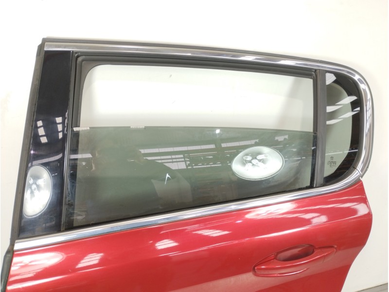Recambio de puerta trasera izquierda para peugeot 308 active referencia OEM IAM   