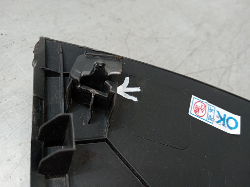 Recambio de aletin delantero derecho para hyundai kona klass hybrid 2wd referencia OEM IAM 87712J9500  