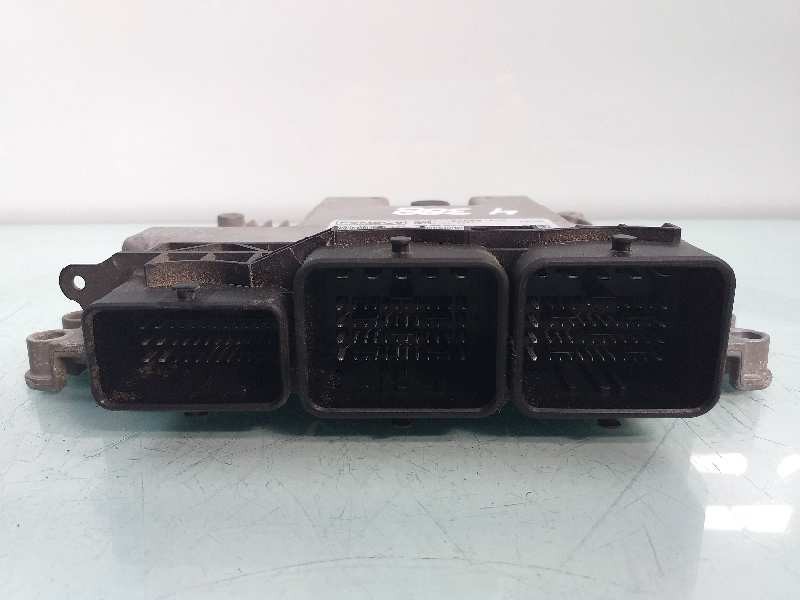 Recambio de centralita motor uce para ford fiesta (cb1) trend referencia OEM IAM BV2112A650ACD 0281019144 