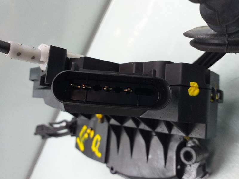 Recambio de cerradura puerta delantera derecha para ford fiesta (cb1) trend referencia OEM IAM 8A6AA21812BJ  