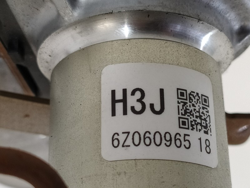 Recambio de columna direccion para honda jazz (gk) confort 5p referencia OEM IAM 53681TARG120 JJ501002291 JJ00101615