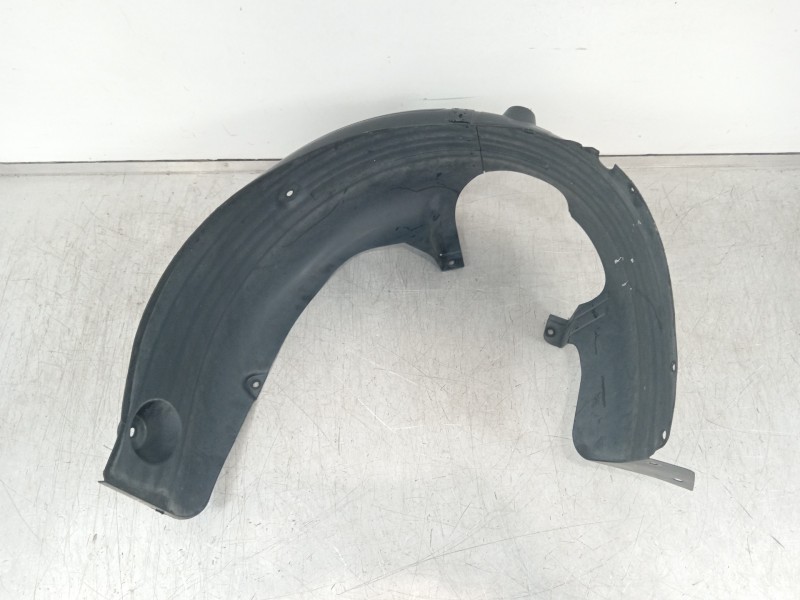 Recambio de paso rueda para hyundai kona klass hybrid 2wd referencia OEM IAM 86821J9000  