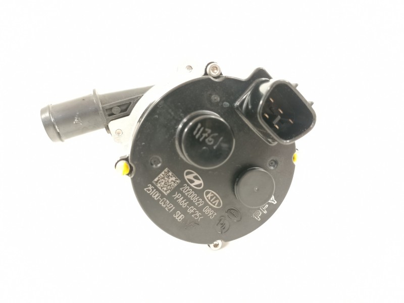 Recambio de bomba agua para hyundai kona klass hybrid 2wd referencia OEM IAM 2510003HZ1  
