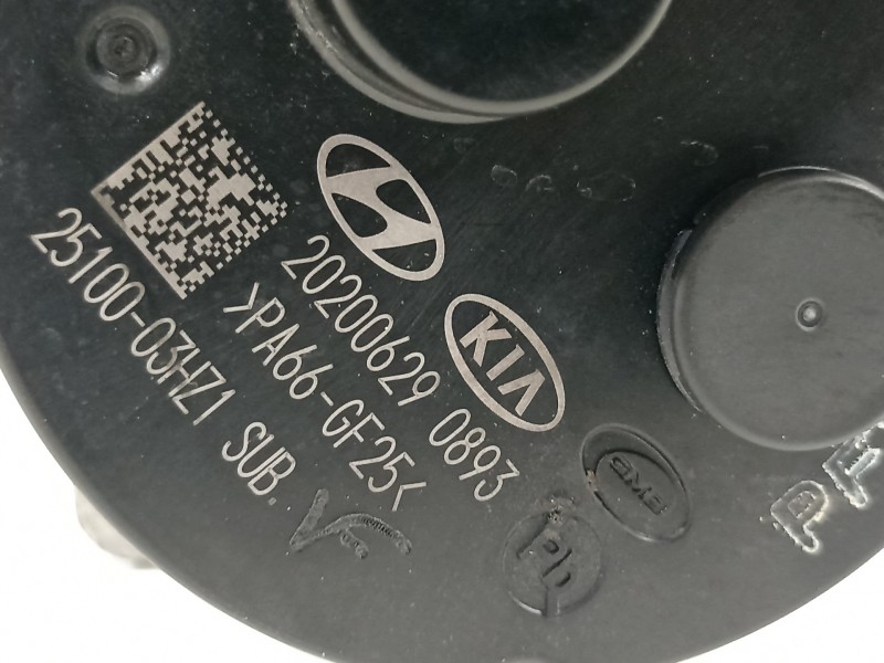 Recambio de bomba agua para hyundai kona klass hybrid 2wd referencia OEM IAM 2510003HZ1  