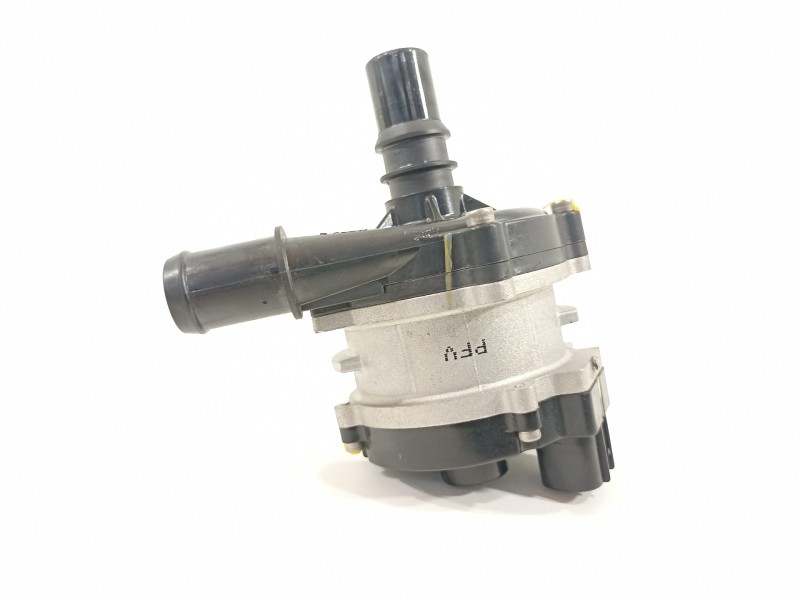 Recambio de bomba agua para hyundai kona klass hybrid 2wd referencia OEM IAM 2510003HZ1  