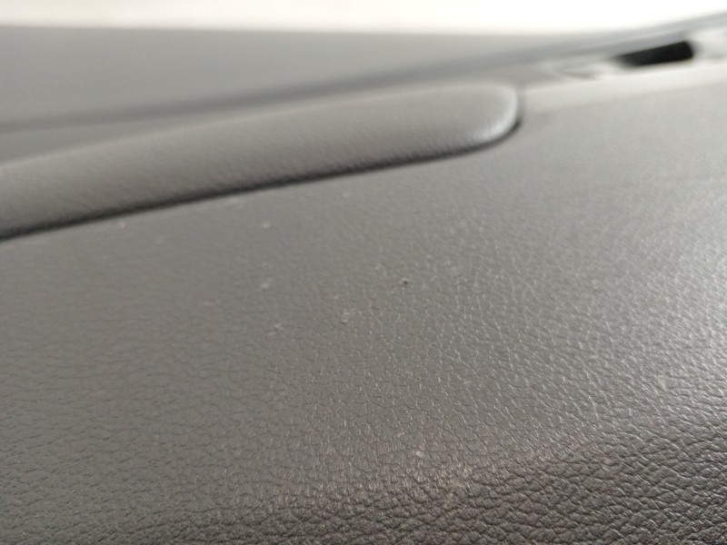 Recambio de guarnecido puerta delantera izquierda para hyundai kona klass hybrid 2wd referencia OEM IAM 82370J9000  