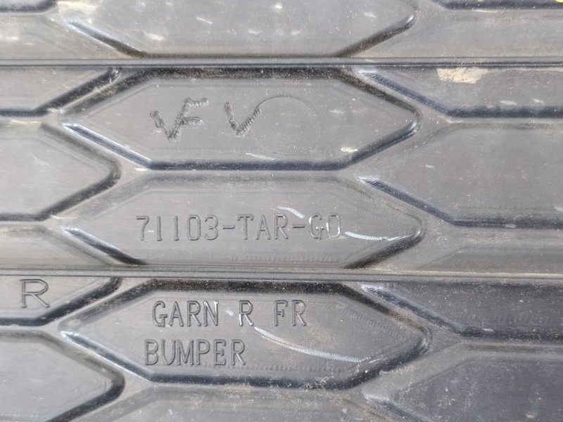 Recambio de rejilla paragolpes delantero para honda jazz (gk) confort 5p referencia OEM IAM 71103TARG0  