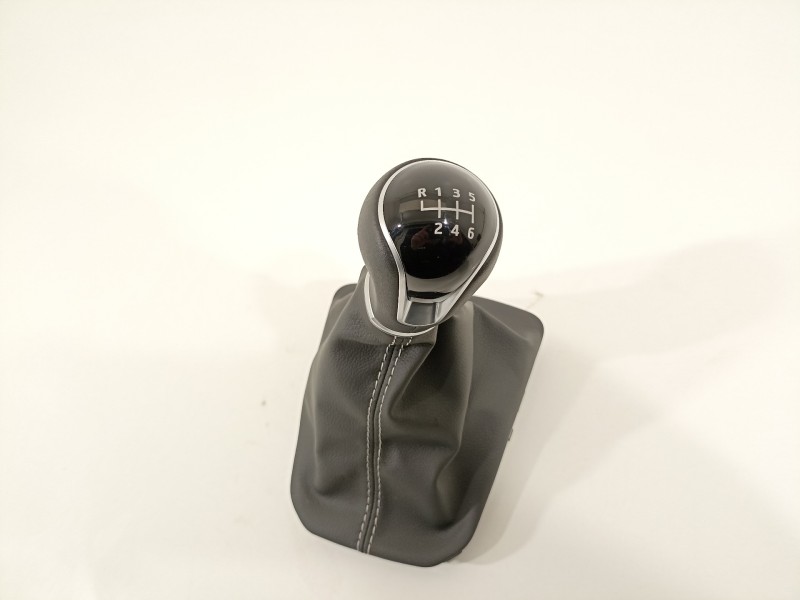 Recambio de pomo palanca cambio para seat ibiza (kj1) reference referencia OEM IAM 6F0711113AA  
