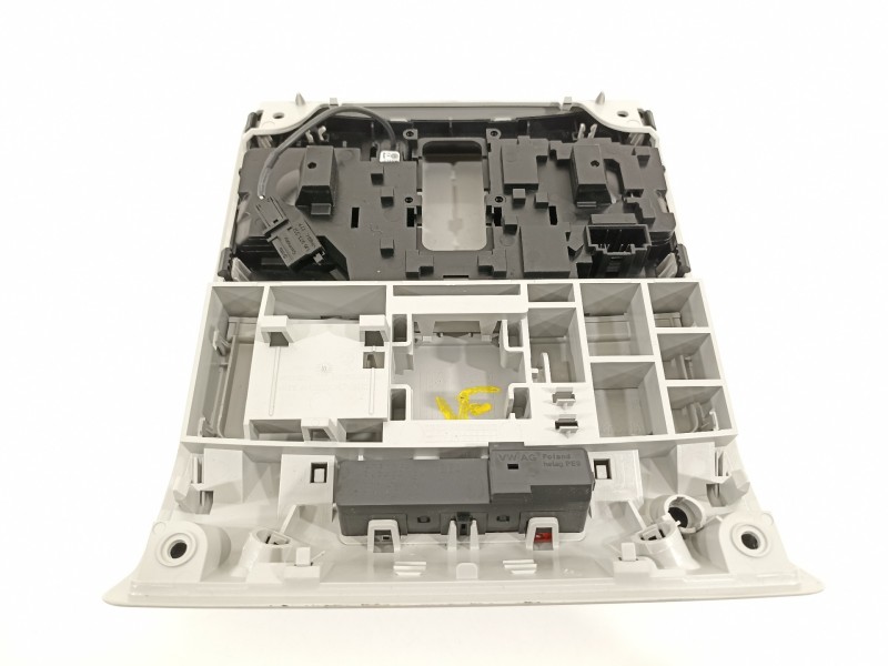 Recambio de luz interior para seat ibiza (kj1) reference referencia OEM IAM 3V0868487C 3V5867591A 