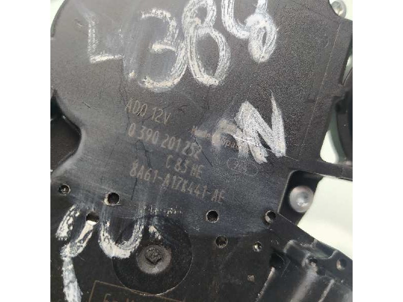 Recambio de motor limpia trasero para ford fiesta (cb1) trend referencia OEM IAM 8A61A17K441AE 0390201252 