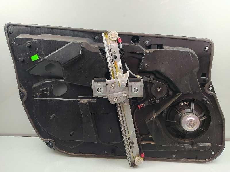 Recambio de elevalunas delantero derecho para ford fiesta (cb1) trend referencia OEM IAM 8A61A045H16AG 8A6114553A 8V5T14A584