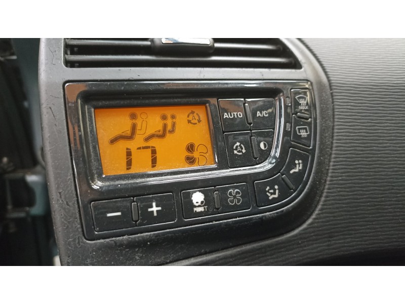 Recambio de mando climatizador para citroën c4 grand picasso exclusive referencia OEM IAM 9659627577 A83009600 