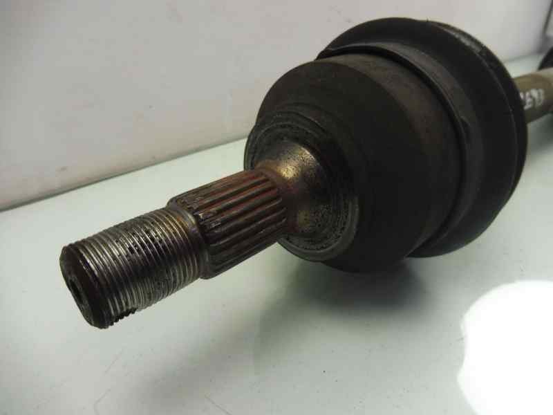 Recambio de transmision delantera izquierda para peugeot 207 sport referencia OEM IAM 9656135180  