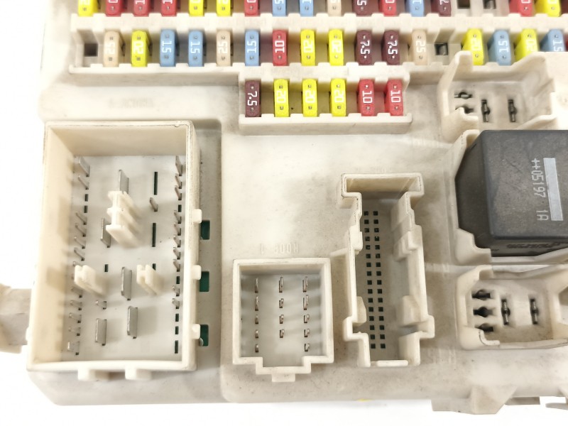 Recambio de caja reles / fusibles para ford focus berlina (cap) ambiente (d) referencia OEM IAM 4M5T14A079DF  