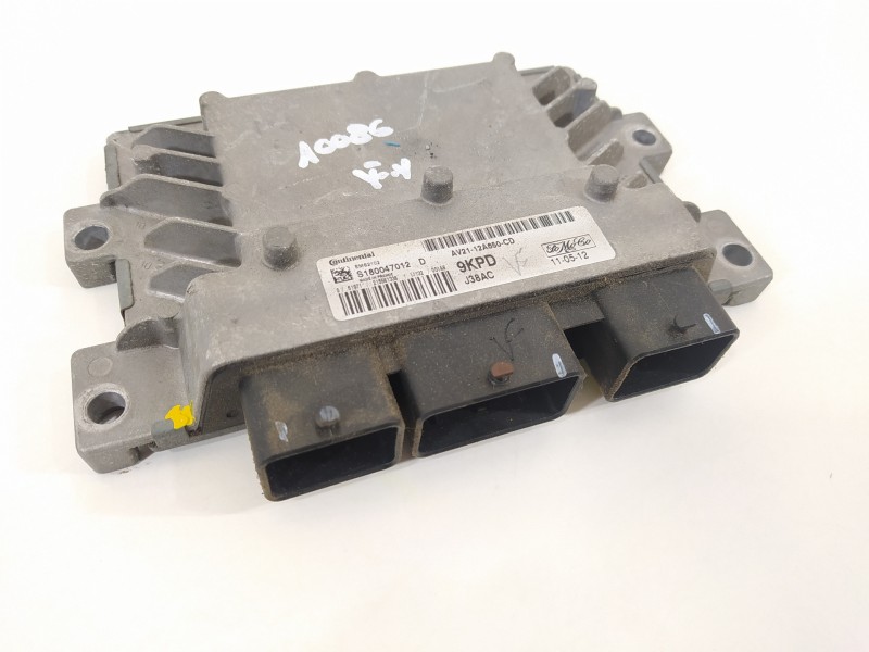 Recambio de centralita motor uce para ford fiesta (cb1) ambiente referencia OEM IAM AV2112A650CD  