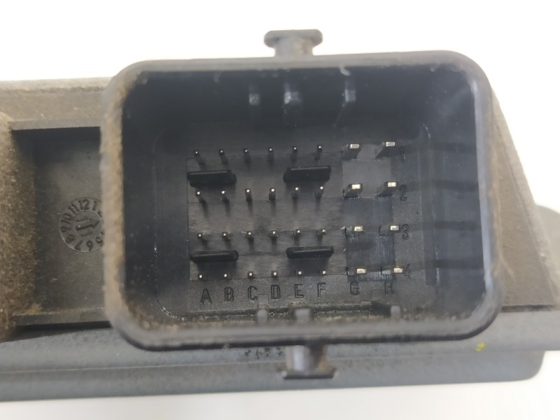 Recambio de centralita motor uce para ford fiesta (cb1) ambiente referencia OEM IAM AV2112A650CD  