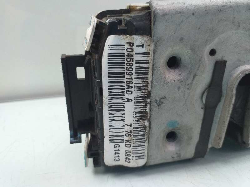 Recambio de cerradura puerta delantera derecha para fiat freemont (345) lounge referencia OEM IAM 04589916AD  