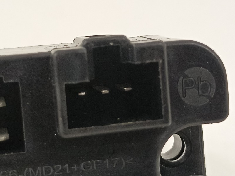 Recambio de resistencia calefaccion para hyundai kona klass hybrid 2wd referencia OEM IAM JS2007160389  