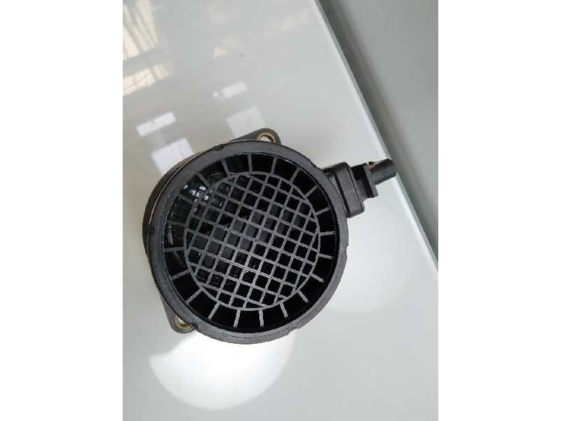 Recambio de caudalimetro para kia cee´d sporty wagon drive referencia OEM IAM 9021050002 281642A500 