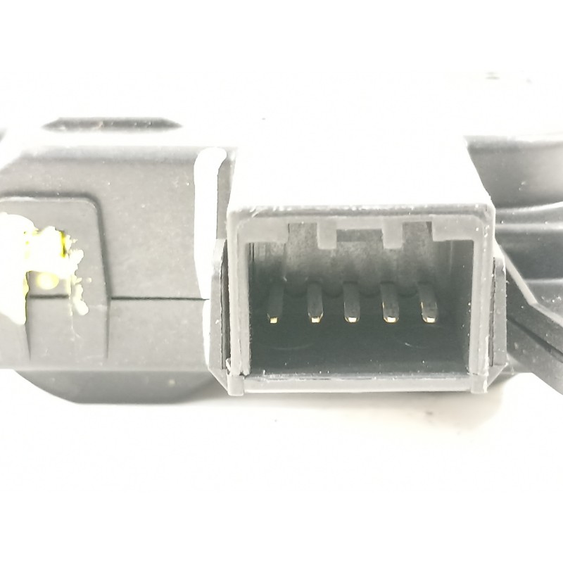 Recambio de motor apertura trampillas climatizador para hyundai kona klass hybrid 2wd referencia OEM IAM H400730881 971571JAA0 