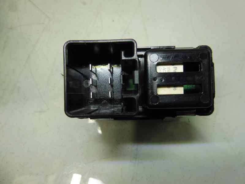 Recambio de mando elevalunas trasero izquierdo para fiat freemont (345) lounge referencia OEM IAM 56046832AB  