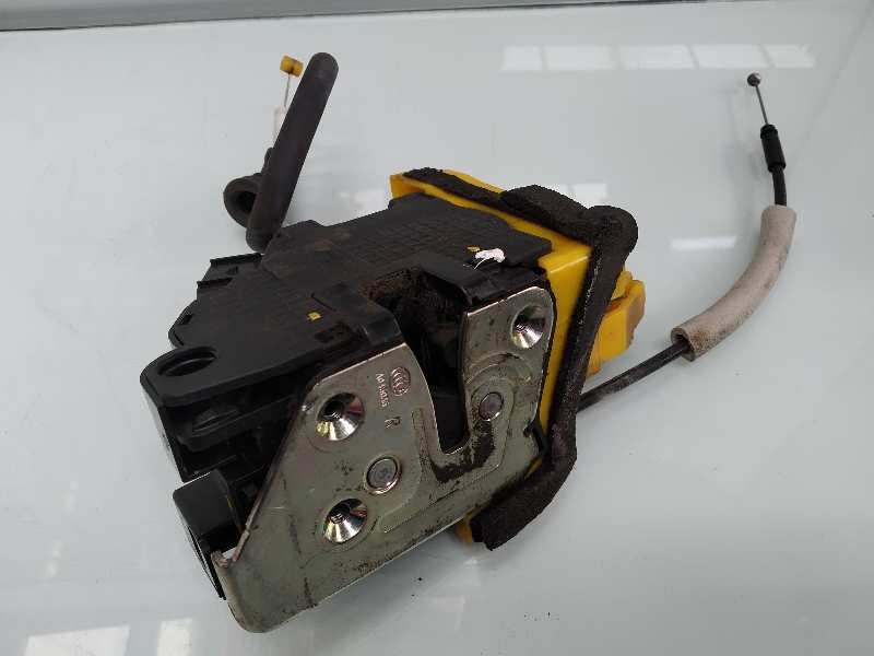 Recambio de cerradura puerta delantera derecha para kia cee´d sporty wagon drive referencia OEM IAM 81320A2110HFD  