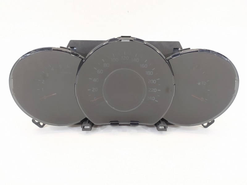 Recambio de cuadro instrumentos para kia cee´d sporty wagon drive referencia OEM IAM 94003A2330  