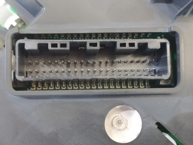 Recambio de cuadro instrumentos para kia cee´d sporty wagon drive referencia OEM IAM 94003A2330  