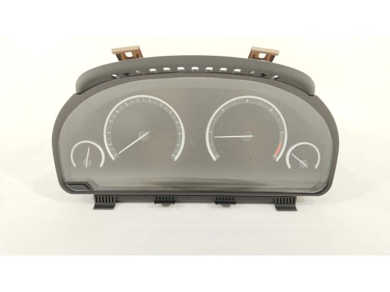 CUADRO INSTRUMENTOS 62109285177 