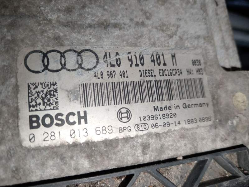 CENTRALITA MOTOR UCE 4L0910401M 0281013689 