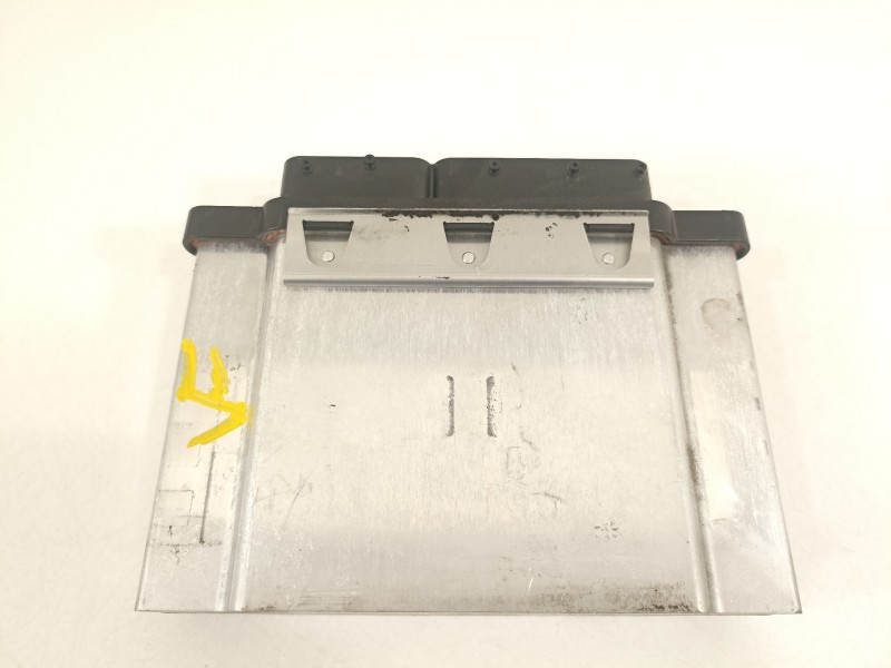 Recambio de centralita motor uce para seat ibiza sc (6p5) fr referencia OEM IAM 04C907309AE 0261S10530 