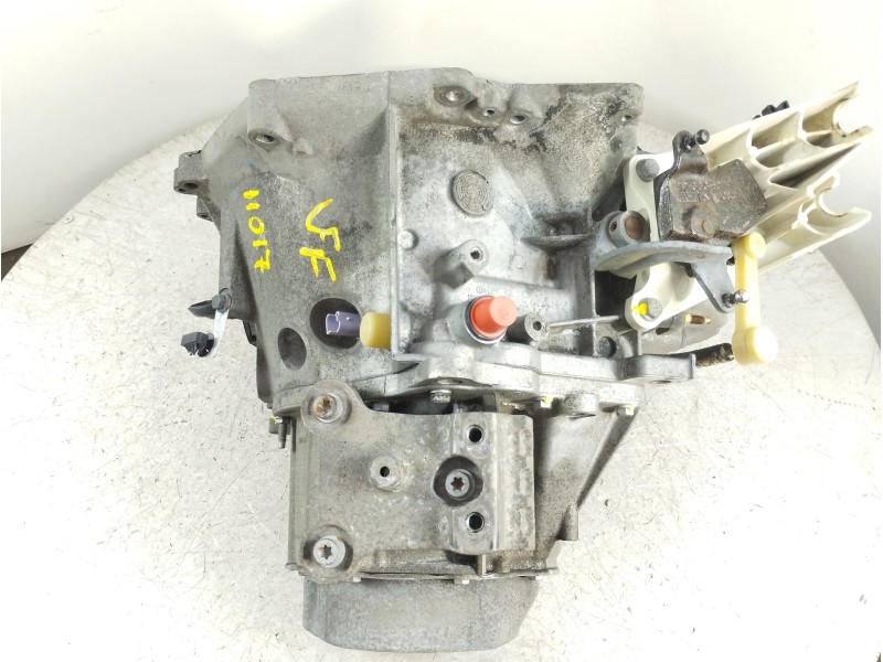 Recambio de caja cambios para peugeot 207 sport referencia OEM IAM 20DP26  