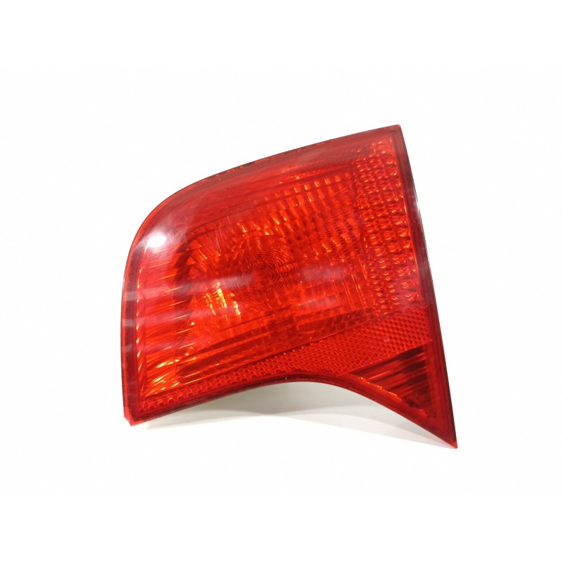 Recambio de piloto trasero derecho para audi a4 berlina (8e) 2.0 tdi 16v (103kw) referencia OEM IAM 8E5945094A  