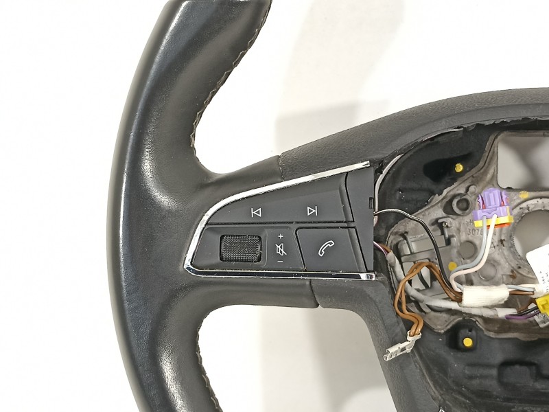 Recambio de volante para seat ibiza sc (6p5) fr referencia OEM IAM 5P0419685A  