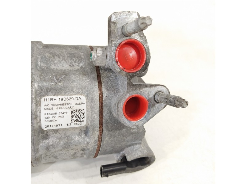Recambio de compresor aire acondicionado para ford fiesta (ce1) active referencia OEM IAM H1BH19D629DA  