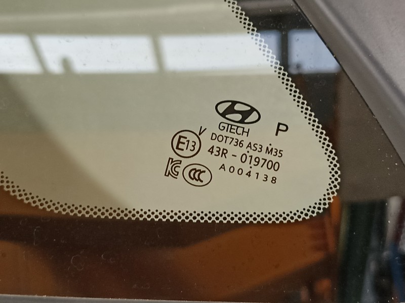 Recambio de luna custodia trasera izquierda para hyundai kona klass hybrid 2wd referencia OEM IAM 43R019700 87810J9020 87810J900