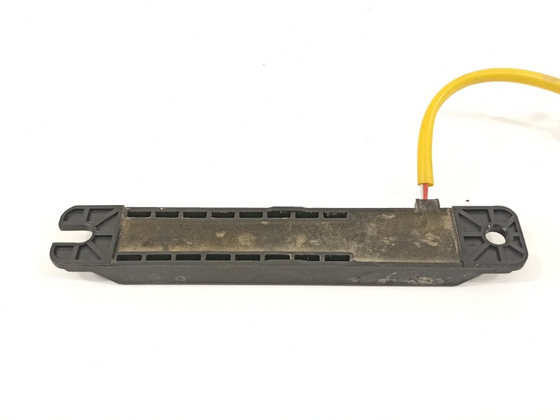 Recambio de antena para hyundai kona klass hybrid 2wd referencia OEM IAM 95420J4200  