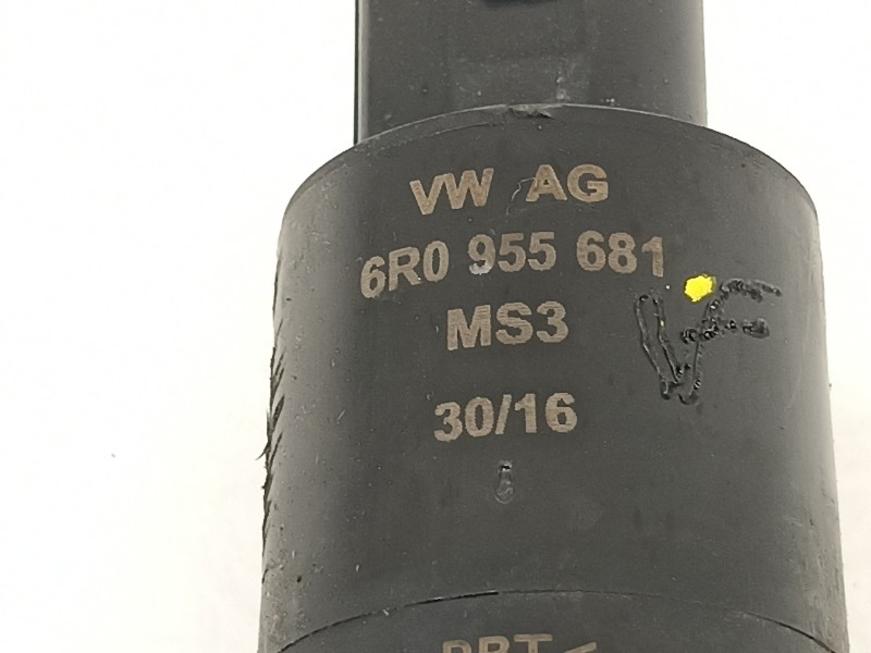 Recambio de bomba limpia para seat ibiza sc (6p5) fr referencia OEM IAM 6R0955681  