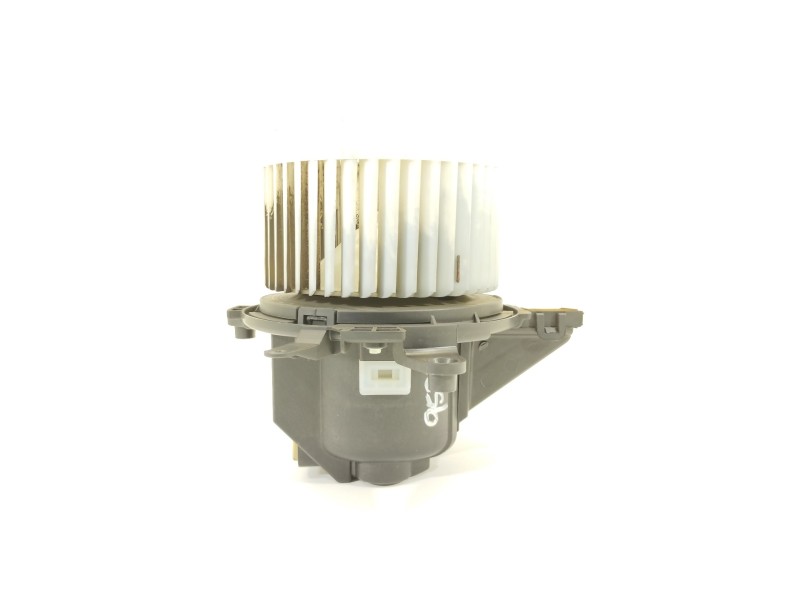Recambio de ventilador calefaccion para peugeot expert furgón pro standard referencia OEM IAM 5P1330100  