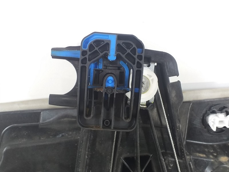 Recambio de elevalunas delantero izquierdo para ford fiesta (ce1) active referencia OEM IAM H1BBA23201CD  