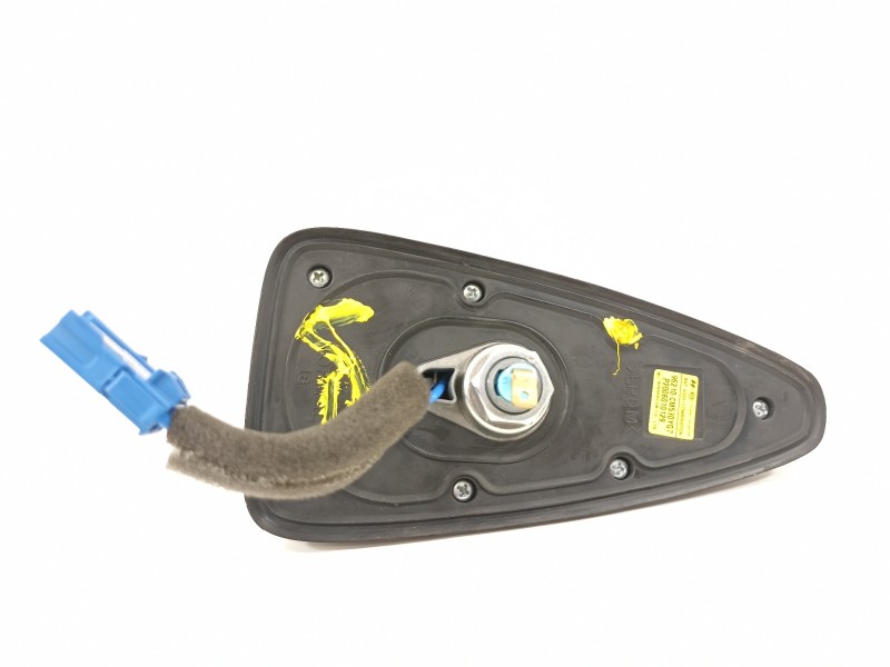 Recambio de antena para hyundai kona klass hybrid 2wd referencia OEM IAM 96210CM530YG7  