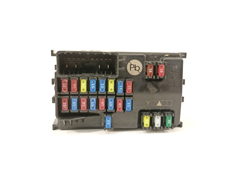Recambio de caja reles / fusibles para hyundai kona klass hybrid 2wd referencia OEM IAM 91959CM010  