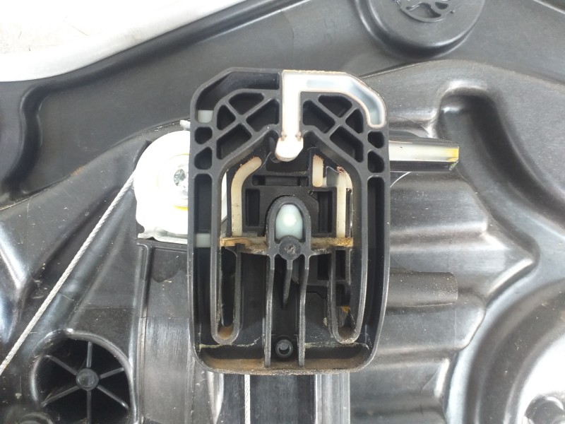 Recambio de elevalunas trasero izquierdo para ford fiesta (ce1) active referencia OEM IAM H1BBA27001CC  