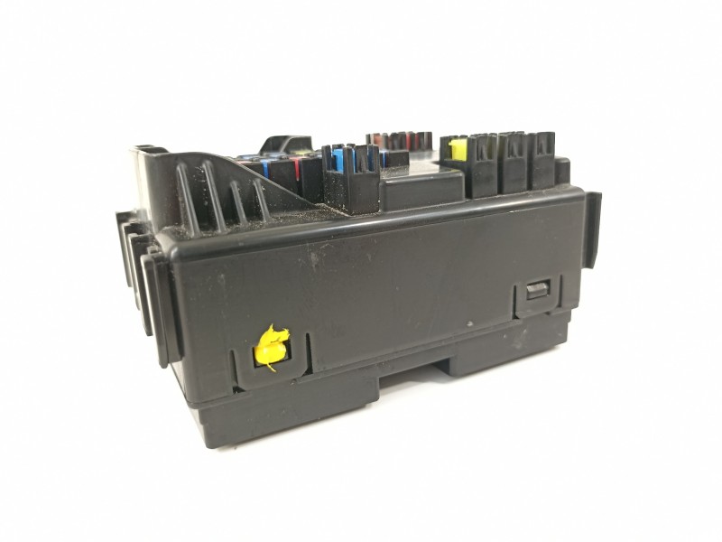 Recambio de caja reles / fusibles para hyundai kona klass hybrid 2wd referencia OEM IAM 91959CM010  