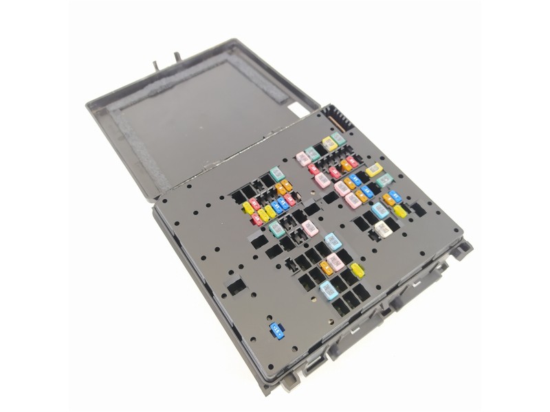 Recambio de caja reles / fusibles para ford fiesta (ce1) active referencia OEM IAM H1BT14D068AF 9700126438 