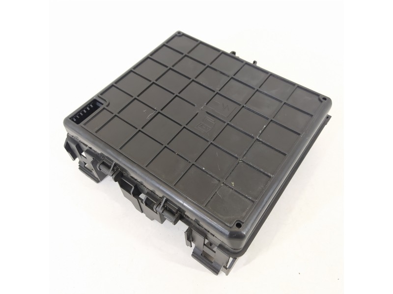 Recambio de caja reles / fusibles para ford fiesta (ce1) active referencia OEM IAM H1BT14D068AF 9700126438 